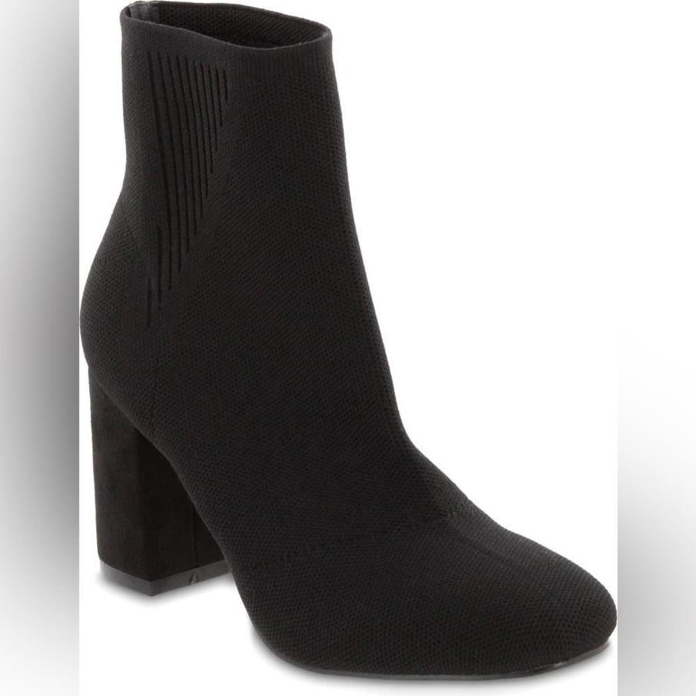 MIA Braxton Block Heel Bootie (Women) size 9 (s4.8)
MIA